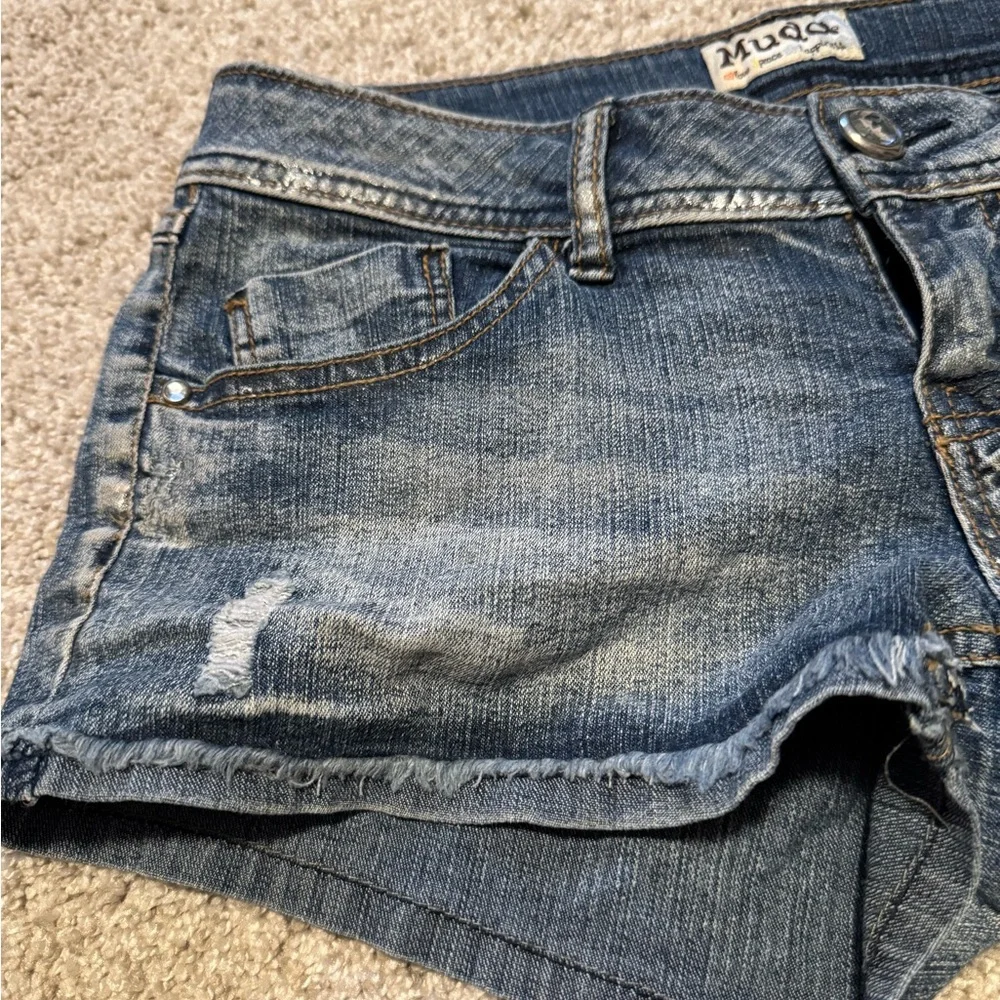 Mudd Denim Shorts - Picture 2 of 8